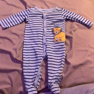 Carter’s Footie